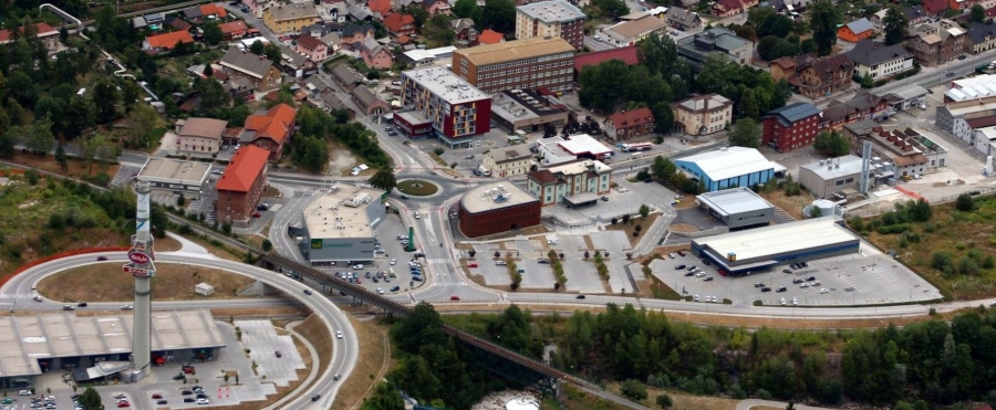 Anketa – Management mestnih središč za mesto Jesenice