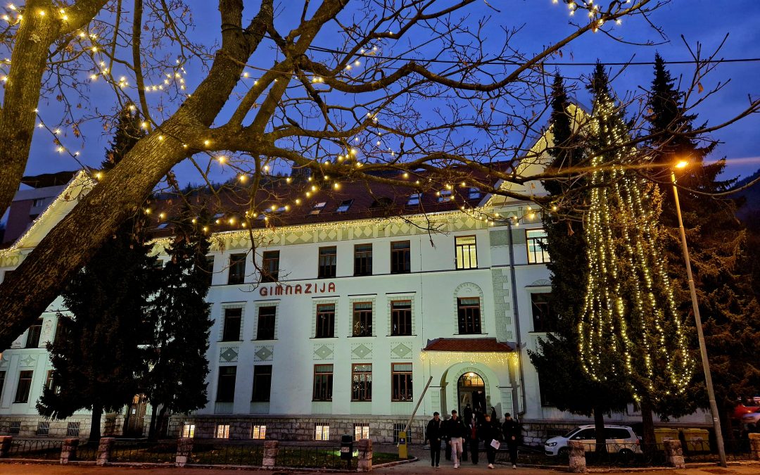 Božična pravljica na Trgu Toneta Čufarja